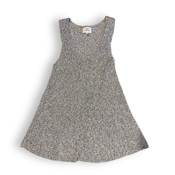Aritzia Wilfred Gray Knitted Tank Top - Picture 4 of 6